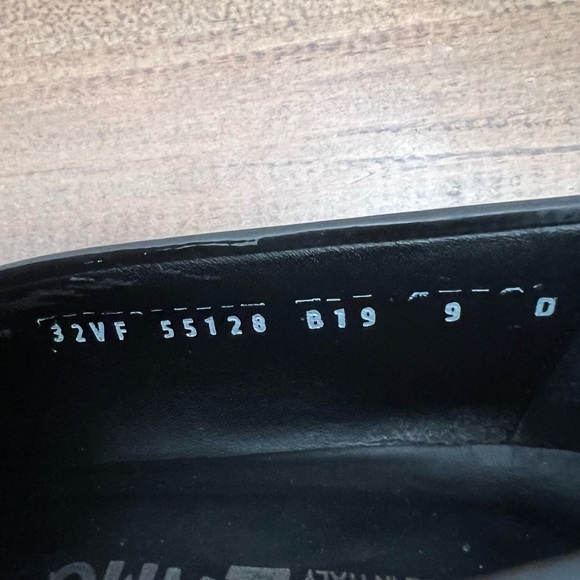 Salvatore Ferragamo Black Patent Leather Men’s Shoes 9 - Picture 8 of 12